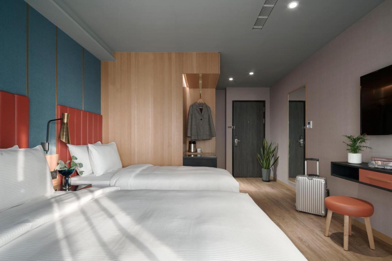 Kindness Day Hotel Tainan Exterior foto